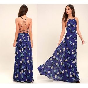 NWT Lulus floral maxi dress, perfect for wedding!